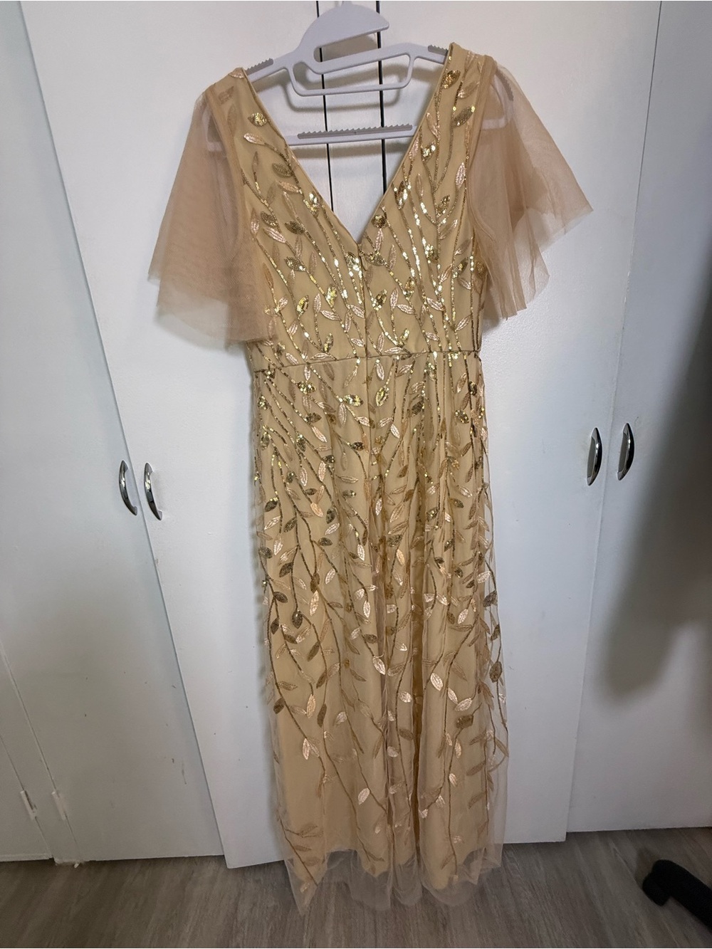 Ever Pretty Champagne Gold Leaf V-Neck Maxi Dress